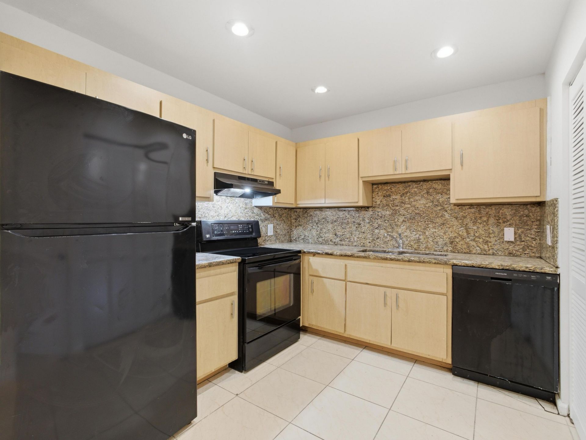 1020 Manor Drive, Palm Springs, FL 33461 Photo