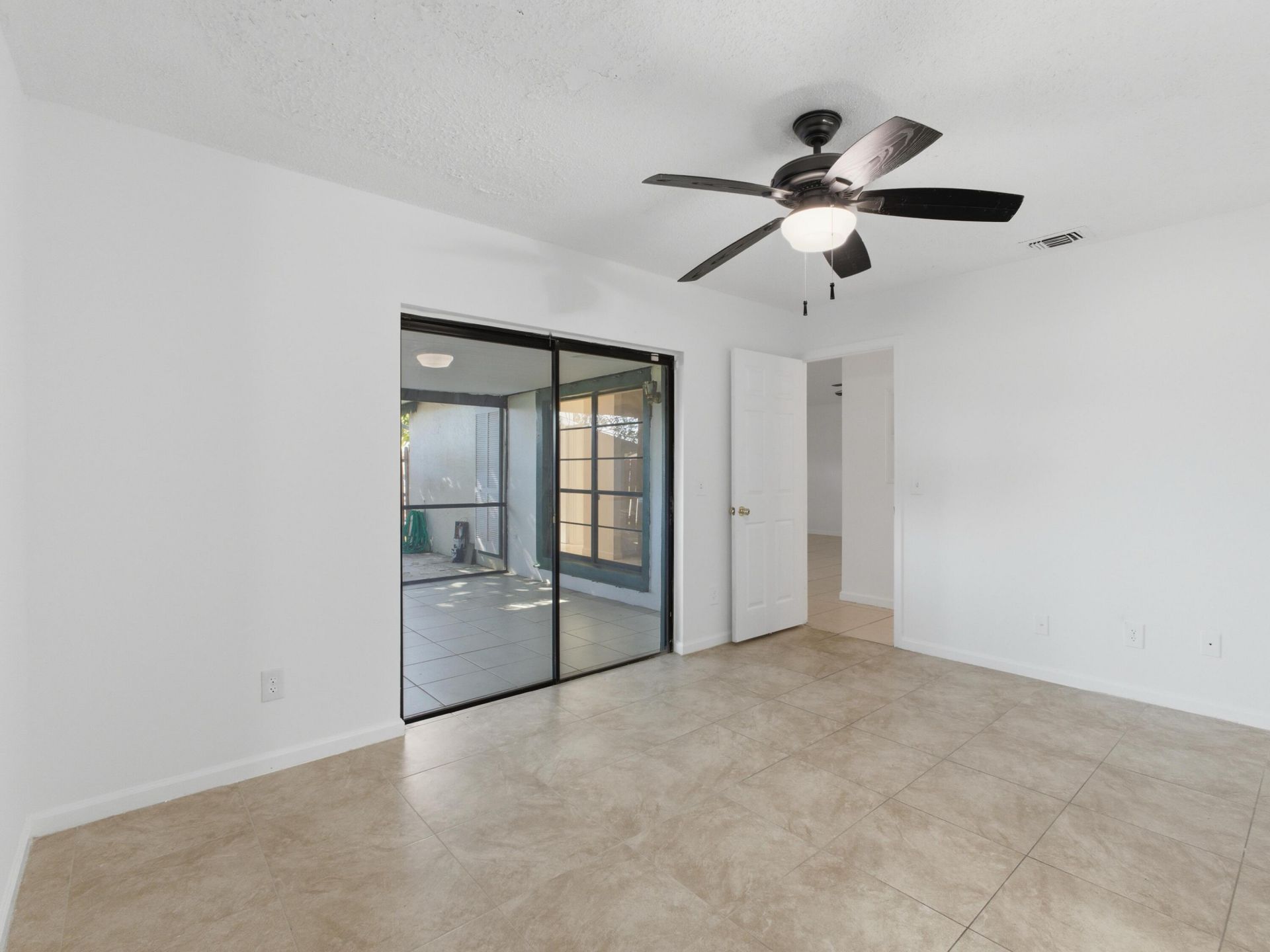1020 Manor Drive, Palm Springs, FL 33461 Photo