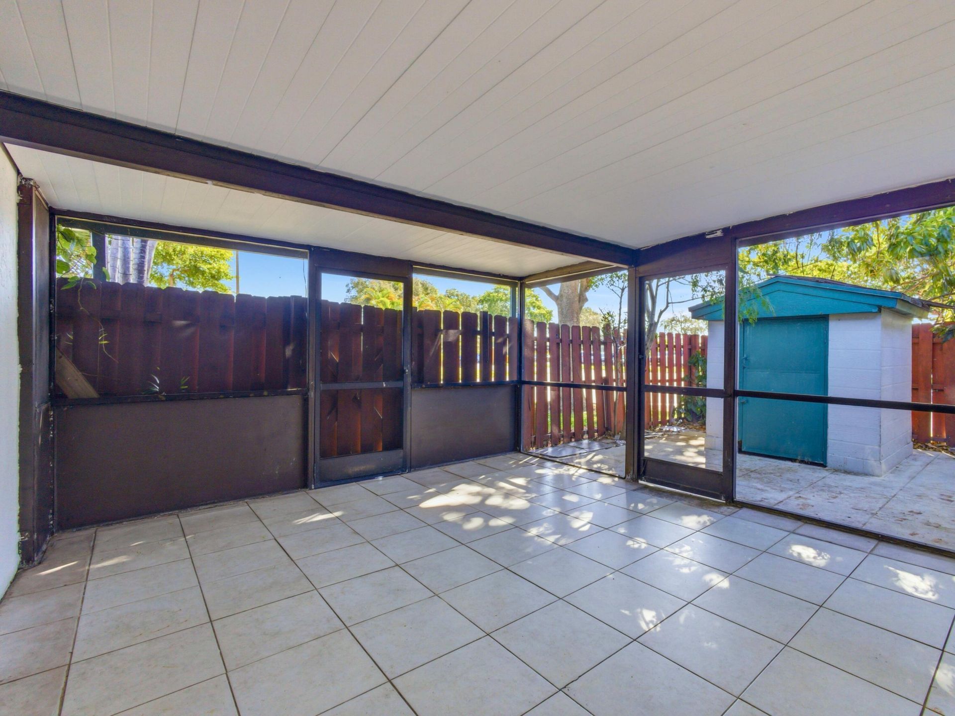 1020 Manor Drive, Palm Springs, FL 33461 Photo
