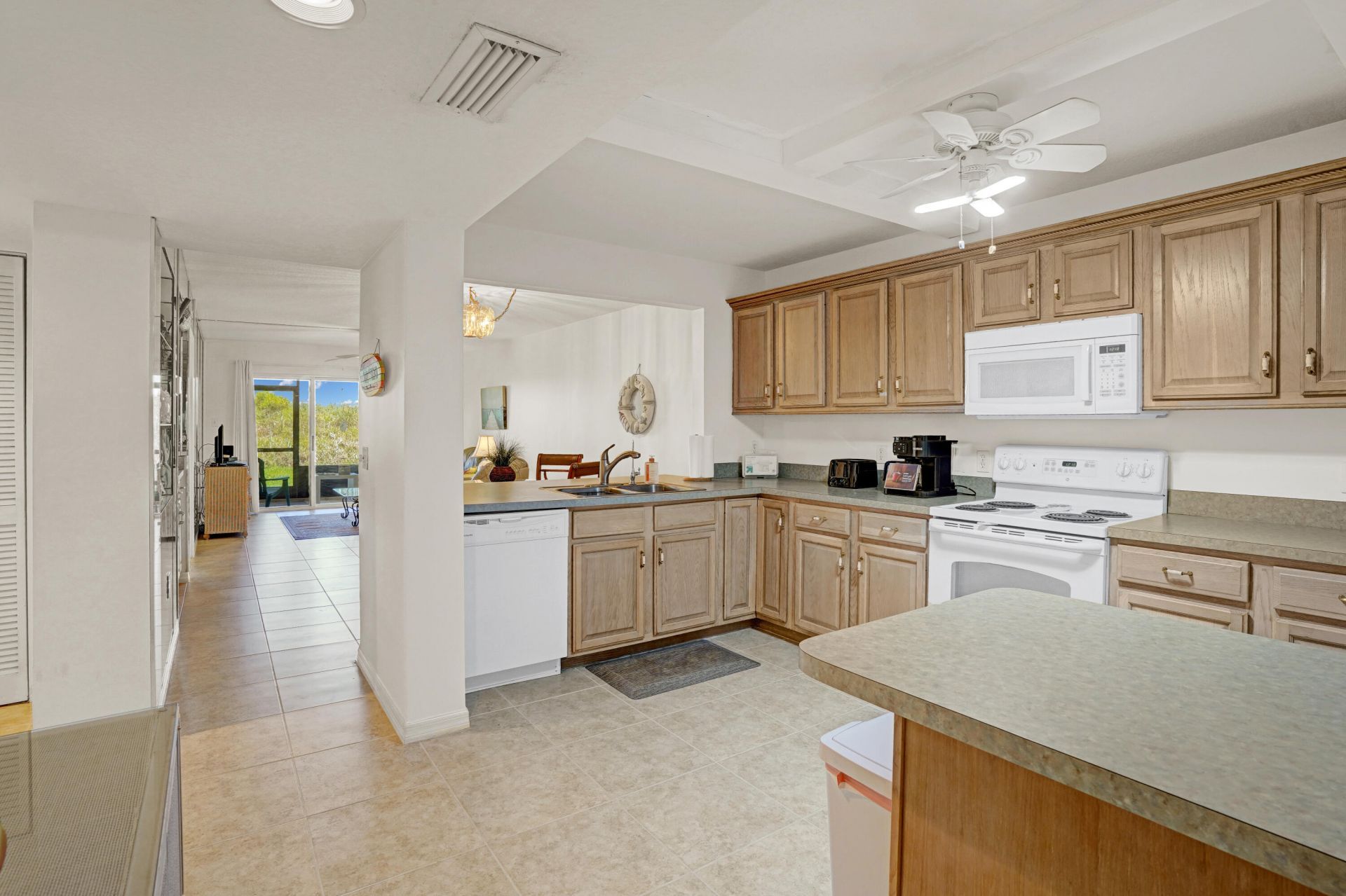 10200 S Ocean Drive, Unit 104, Jensen Beach, FL 34957 Photo