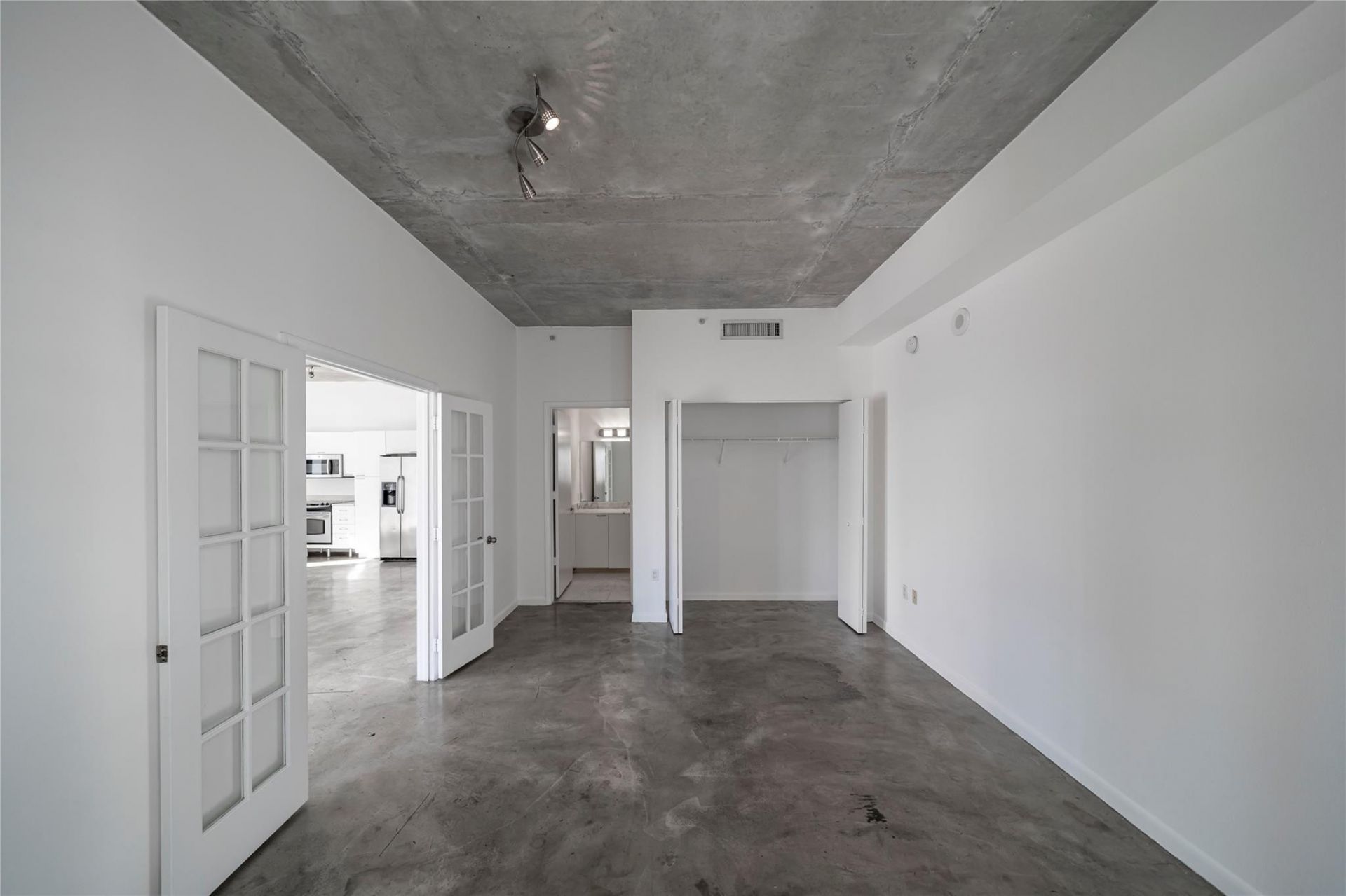 234 NE 3rd Street, Unit 2007, Miami, FL 33132 Photo