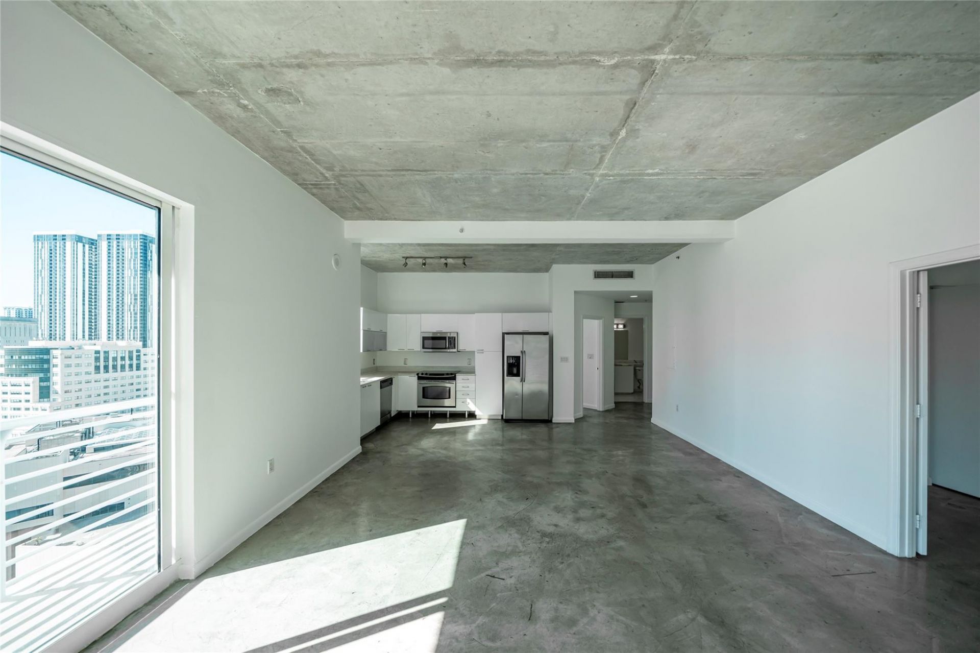 234 NE 3rd Street, Unit 2007, Miami, FL 33132 Photo