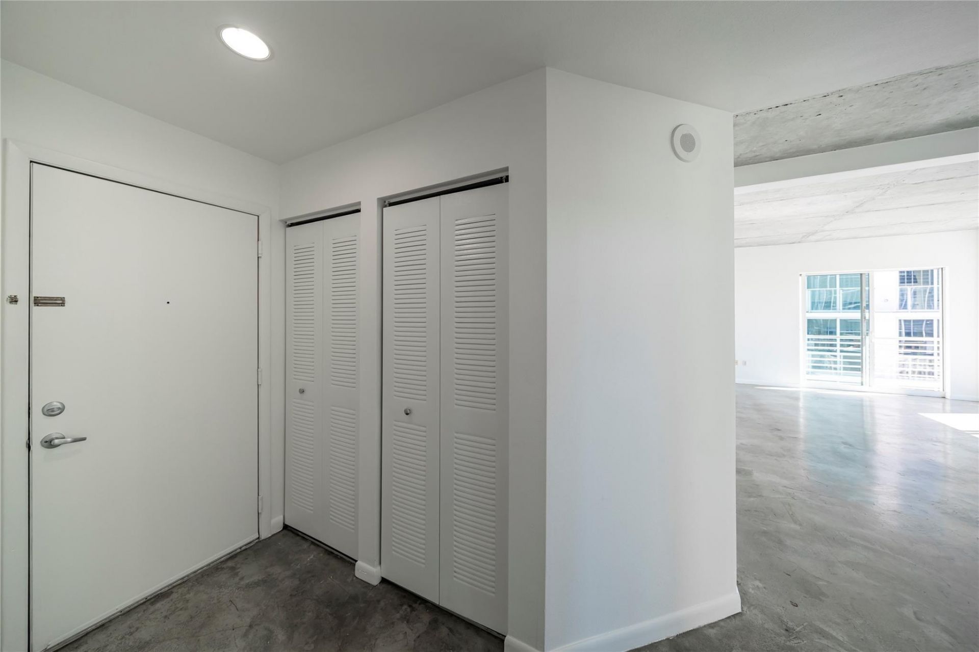 234 NE 3rd Street, Unit 2007, Miami, FL 33132 Photo
