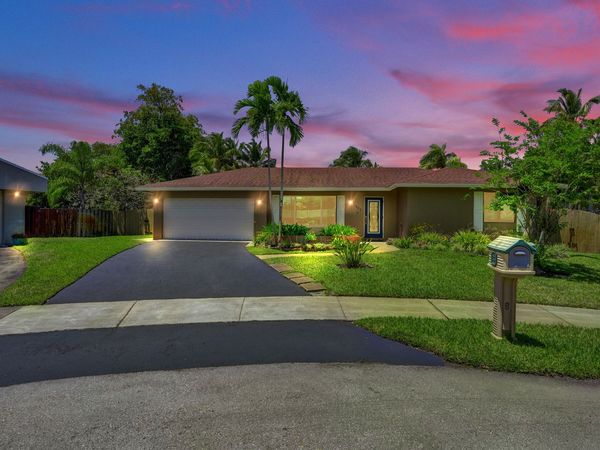 11927 SW 57th Court, Cooper City, FL 33330