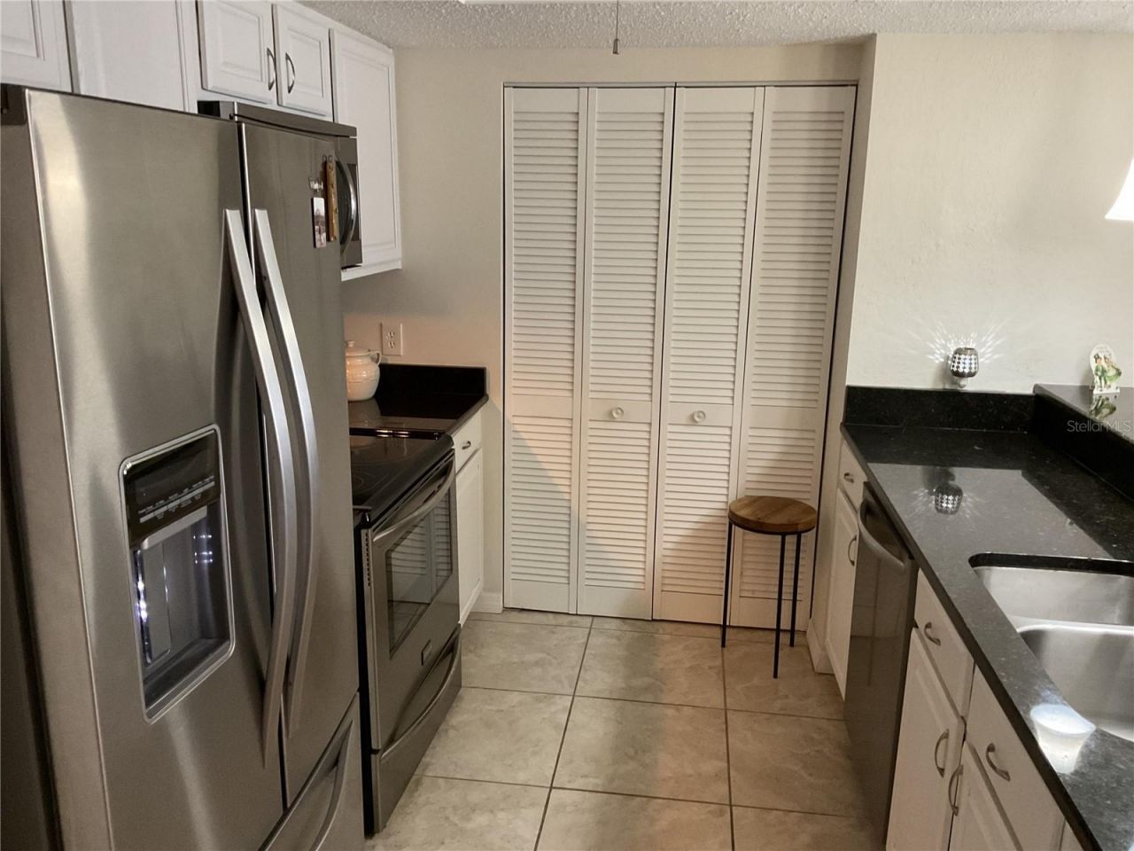25188 Marion Avenue, Unit D207, Punta Gorda, FL 33950 Photo