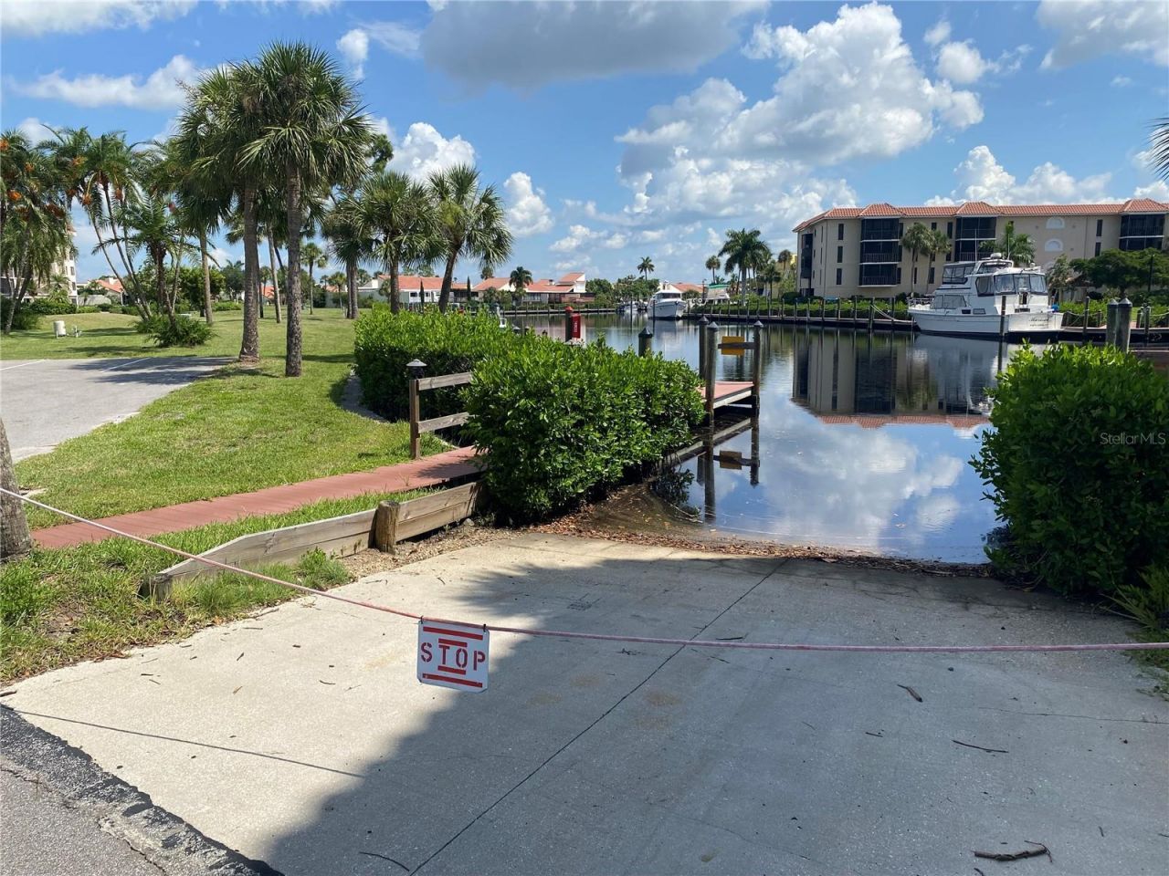 25188 Marion Avenue, Unit D207, Punta Gorda, FL 33950 Photo