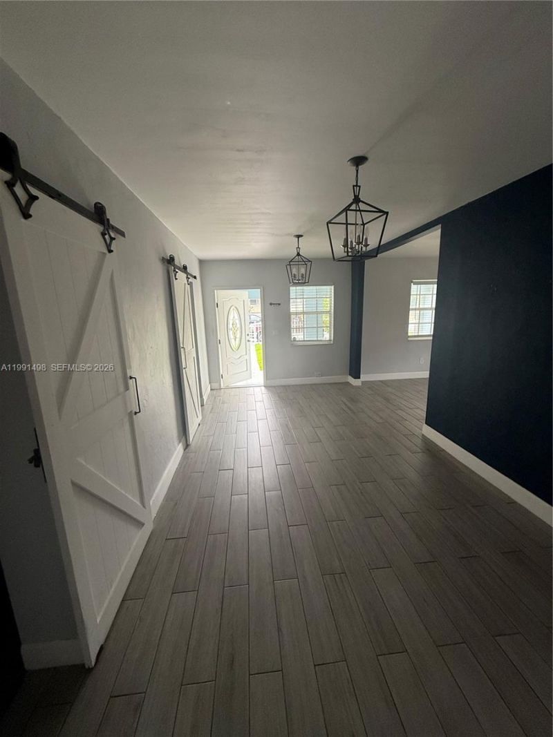 430 NW 60th Ave , Miami, FL 33126 Photo