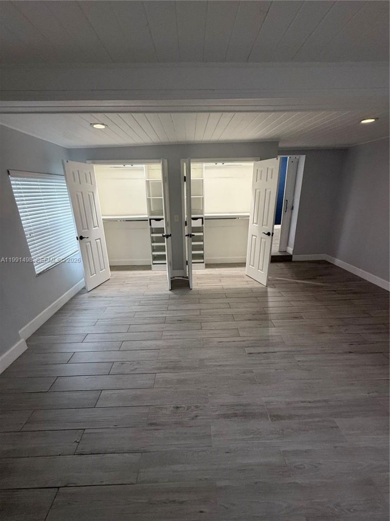 430 NW 60th Ave , Miami, FL 33126 Photo