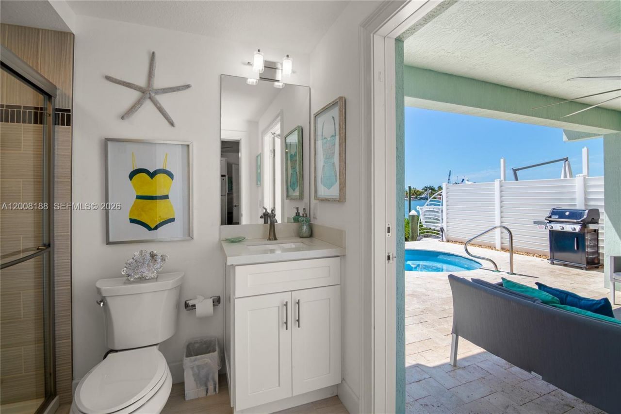 443 Sombrero Beach Rd , Marathon, FL 33050 Photo