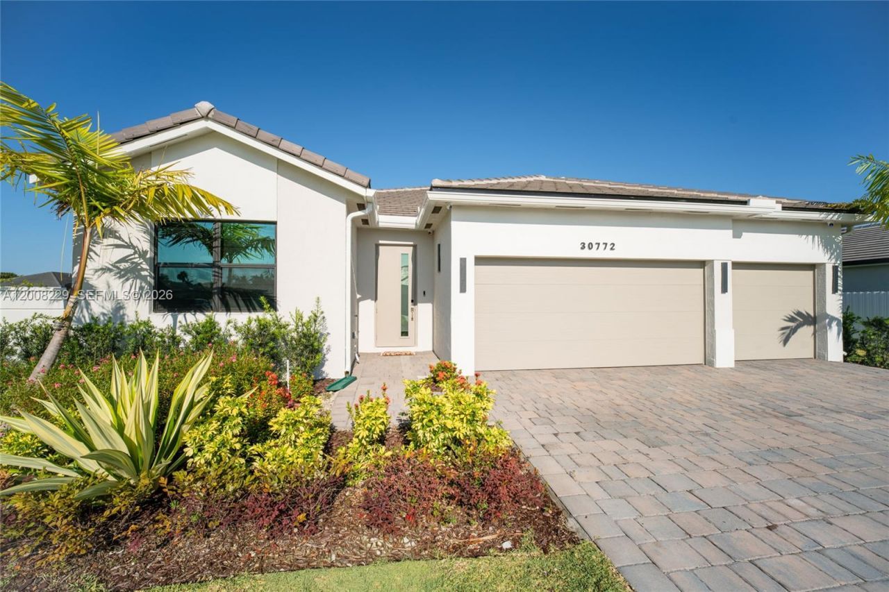 30772 SW 192nd Ct, Homestead, FL 33030 Photo