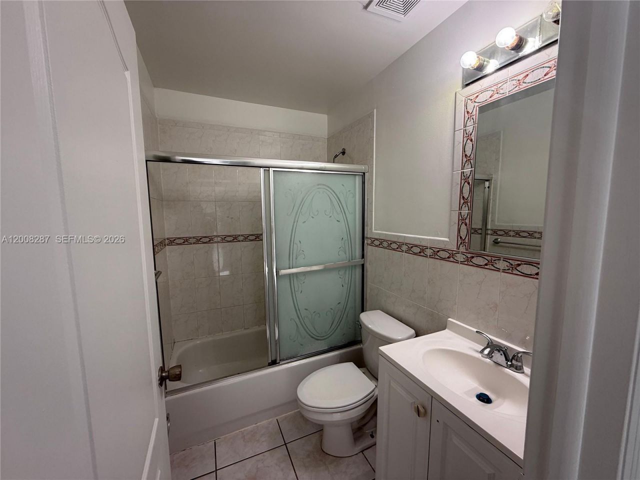 7751 NW 194th St , Hialeah, FL 33015 Photo