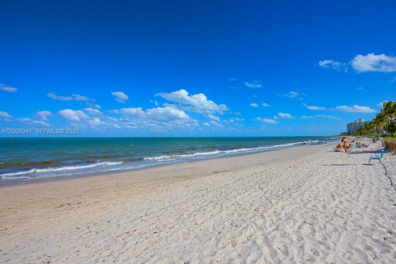 607 Ocean Dr , Unit 11K, Key Biscayne, FL 33149 Photo