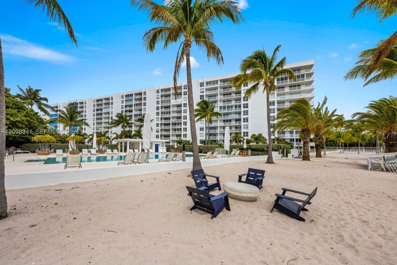 607 Ocean Dr , Unit 11K, Key Biscayne, FL 33149 Photo