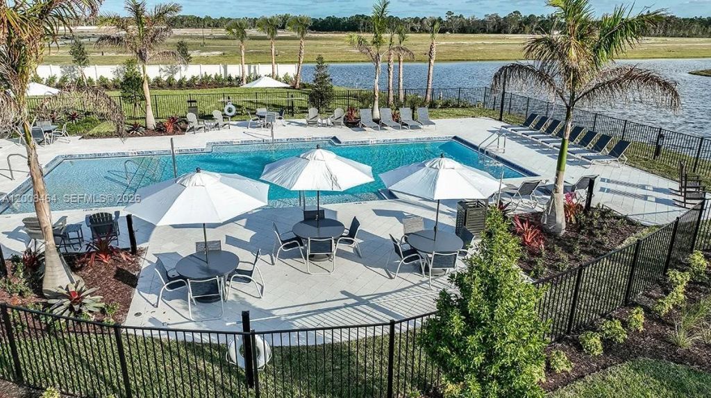 3594 SE Cedarstone Place , Port Saint Lucie, FL 34984 Photo