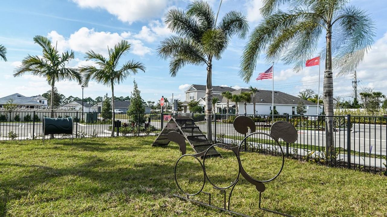 3594 SE Cedarstone Place , Port Saint Lucie, FL 34984 Photo