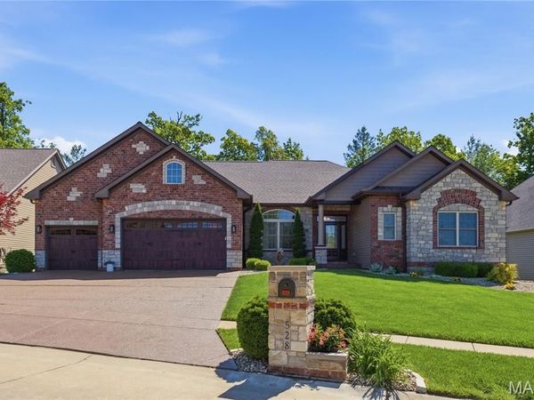 528 Elm Creek Drive, Wentzville, MO 63385
