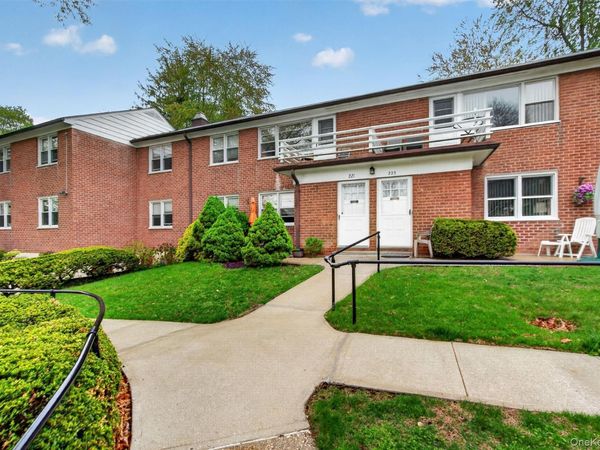 221 Buckhout Street, Unit 221, Irvington, NY 10533