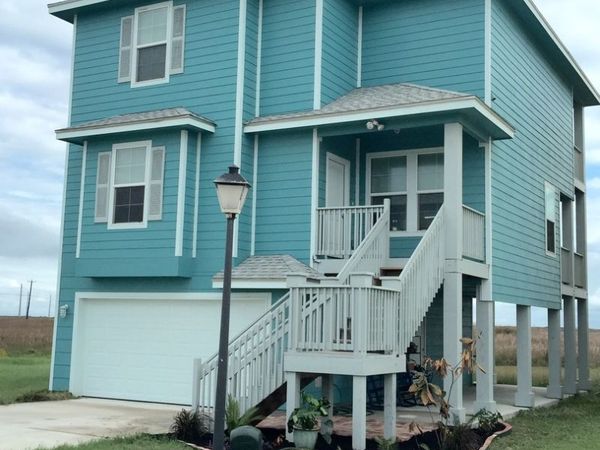 162 La Concha Blvd, Port Aransas, TX 78373