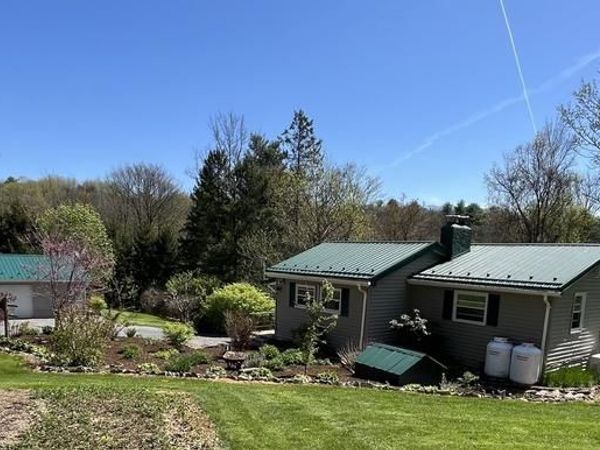 2290 PURDUE MOUNTAIN, BELLEFONTE, PA 16823