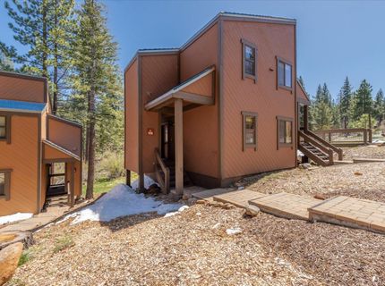 3026 Silver Strike, Truckee, CA 96161 Photo