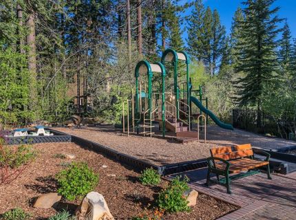 3026 Silver Strike, Truckee, CA 96161 Photo
