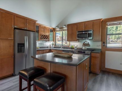3026 Silver Strike, Truckee, CA 96161 Photo