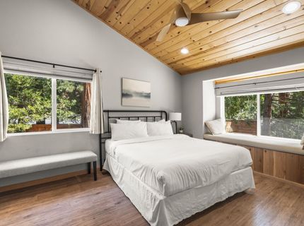 7051 Allenby Way, Tahoe Vista, CA 96148 Photo