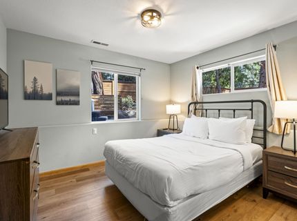 7051 Allenby Way, Tahoe Vista, CA 96148 Photo