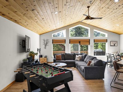 7051 Allenby Way, Tahoe Vista, CA 96148 Photo