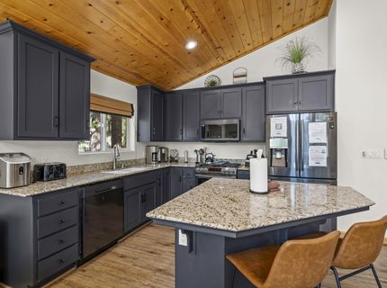 7051 Allenby Way, Tahoe Vista, CA 96148 Photo