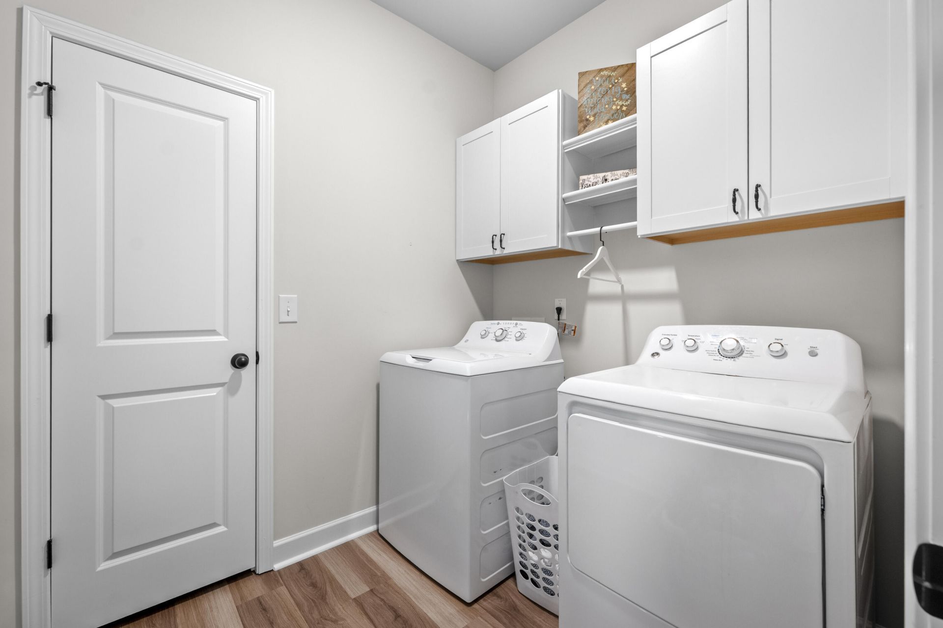 426 Carrara Drive Photo 17