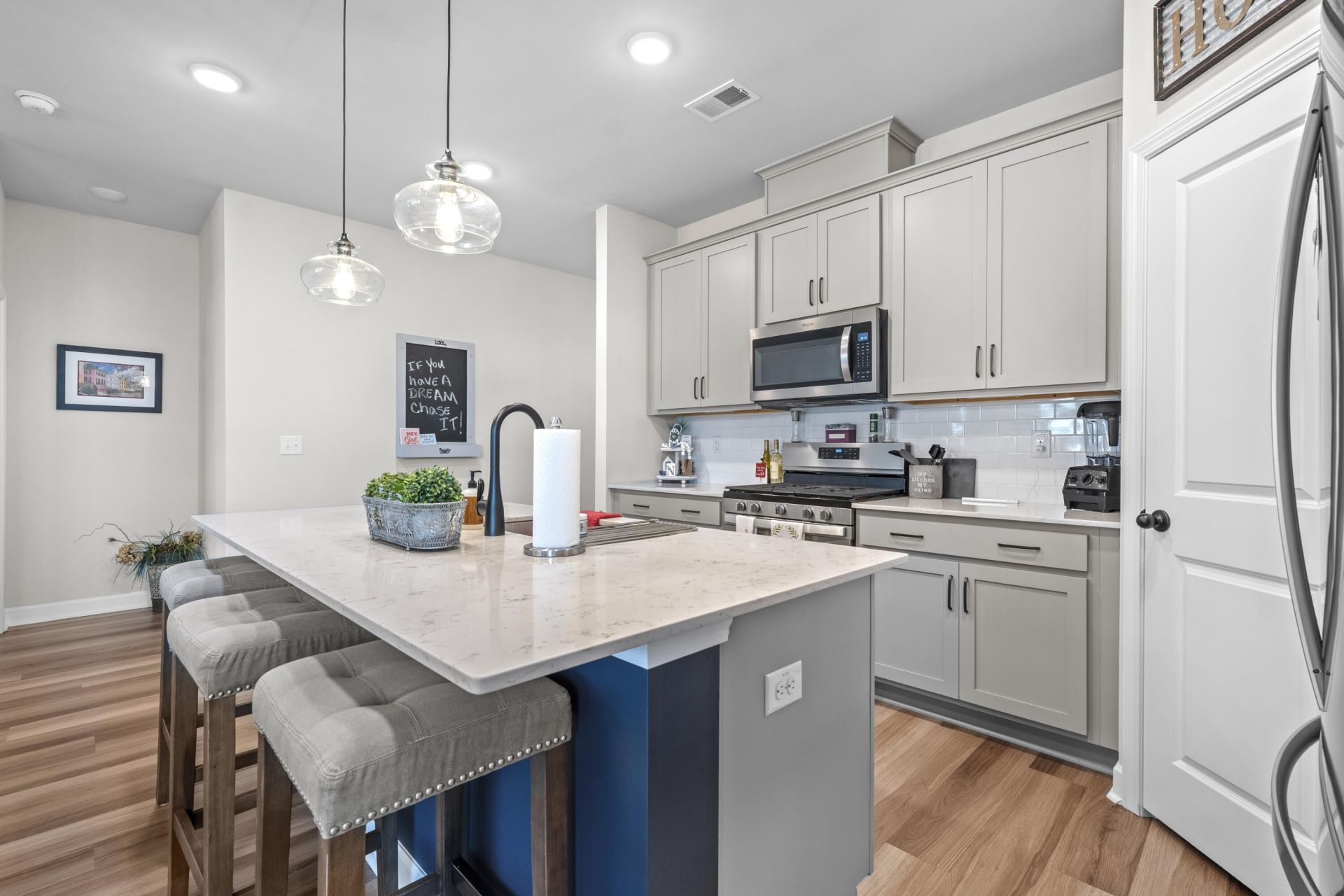 426 Carrara Drive Photo 18