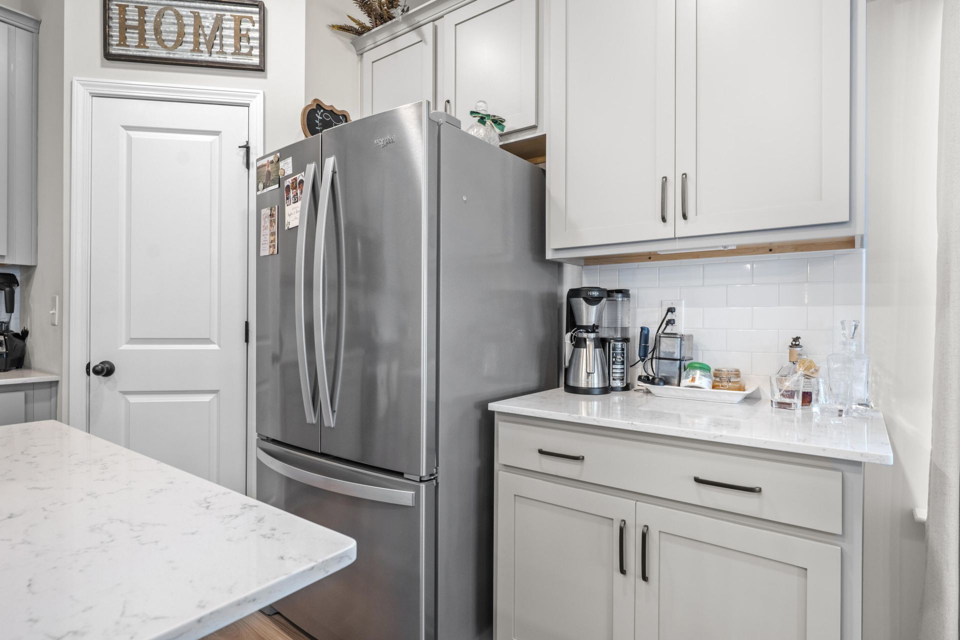 426 Carrara Drive Photo 23