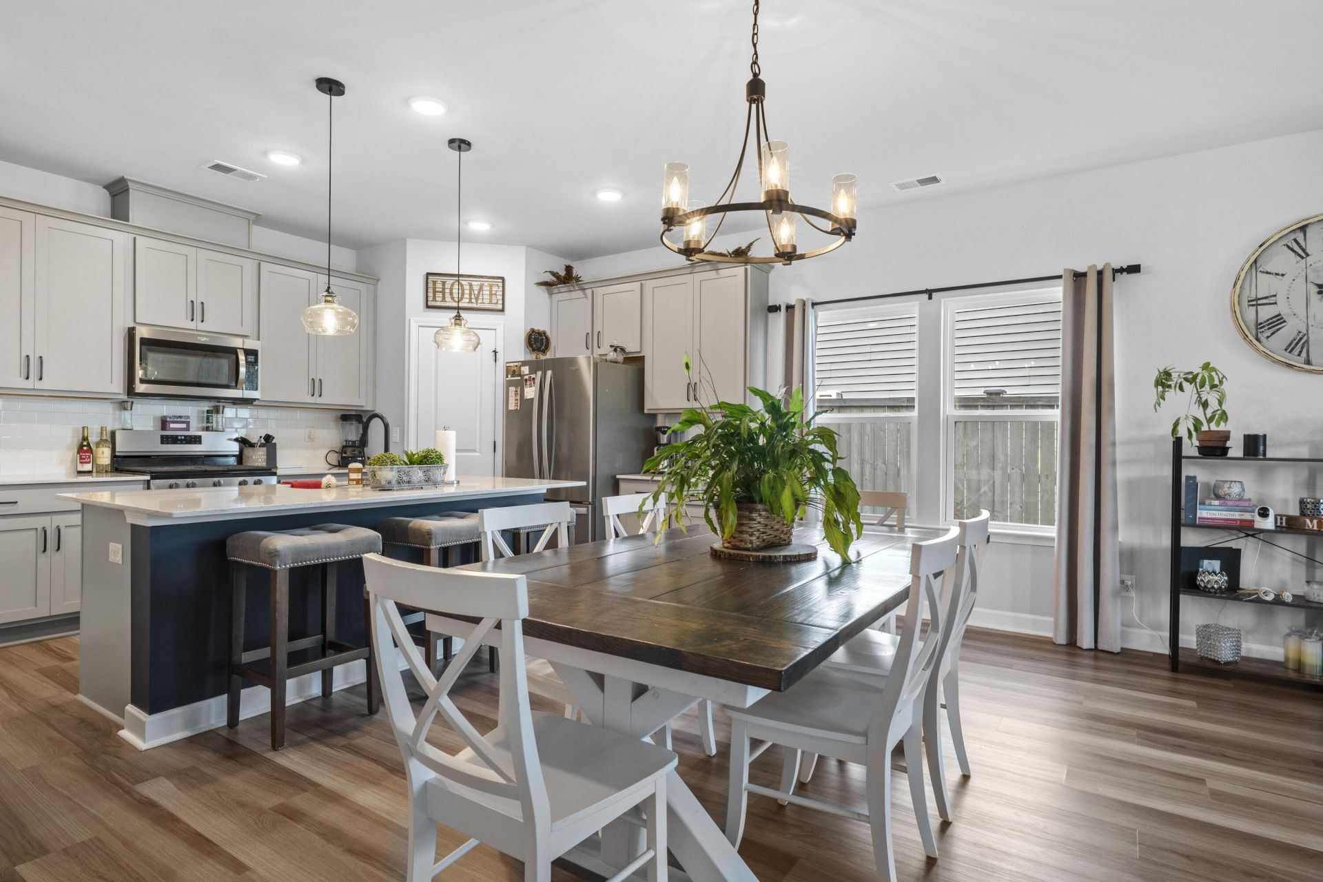 426 Carrara Drive Photo 26