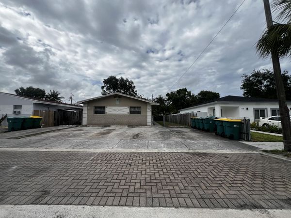 716 SW 7th Street, Unit 2, Dania Beach, FL 33004