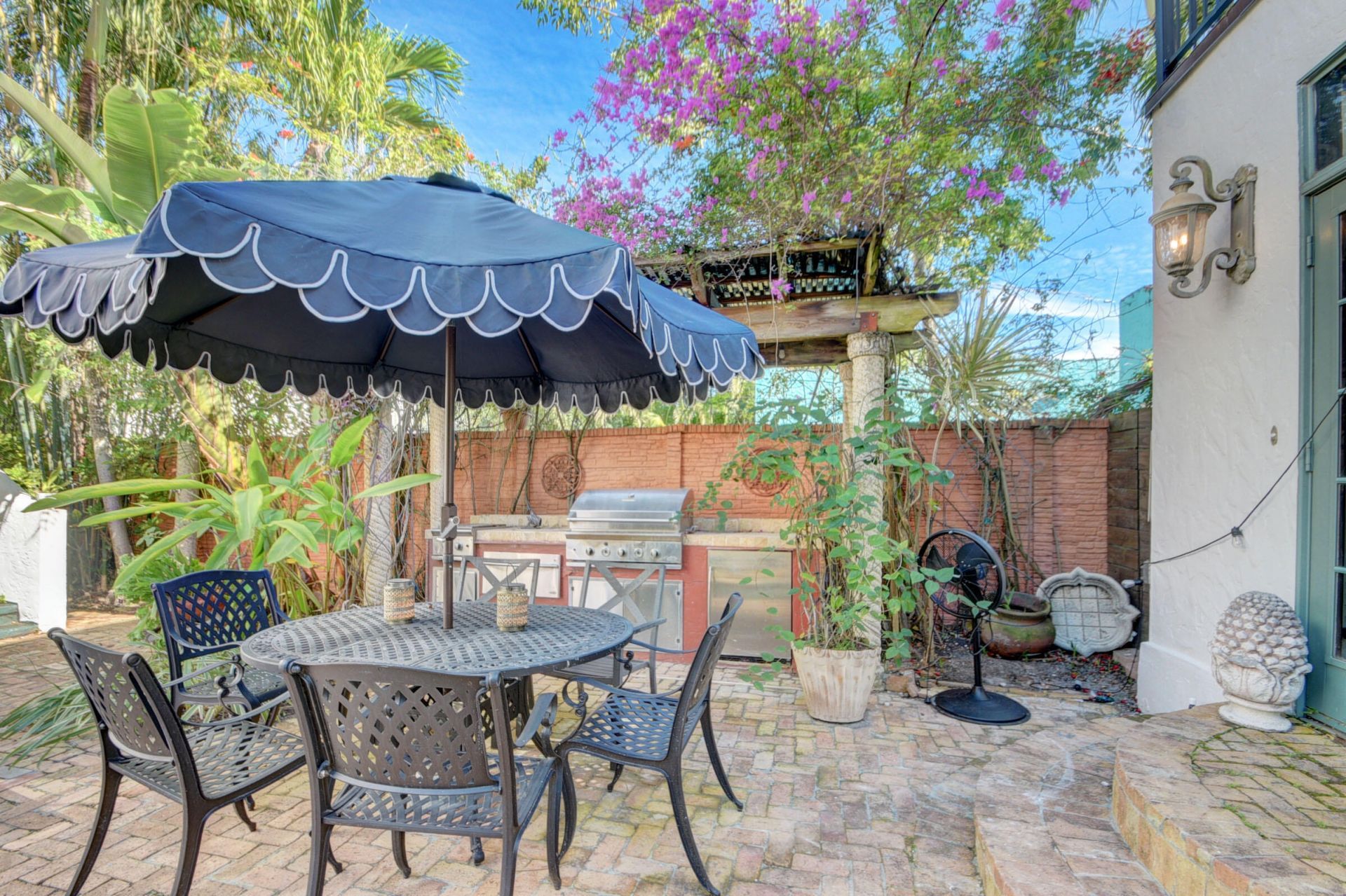 713 Sunset Road, West Palm Beach, FL 33401 Photo