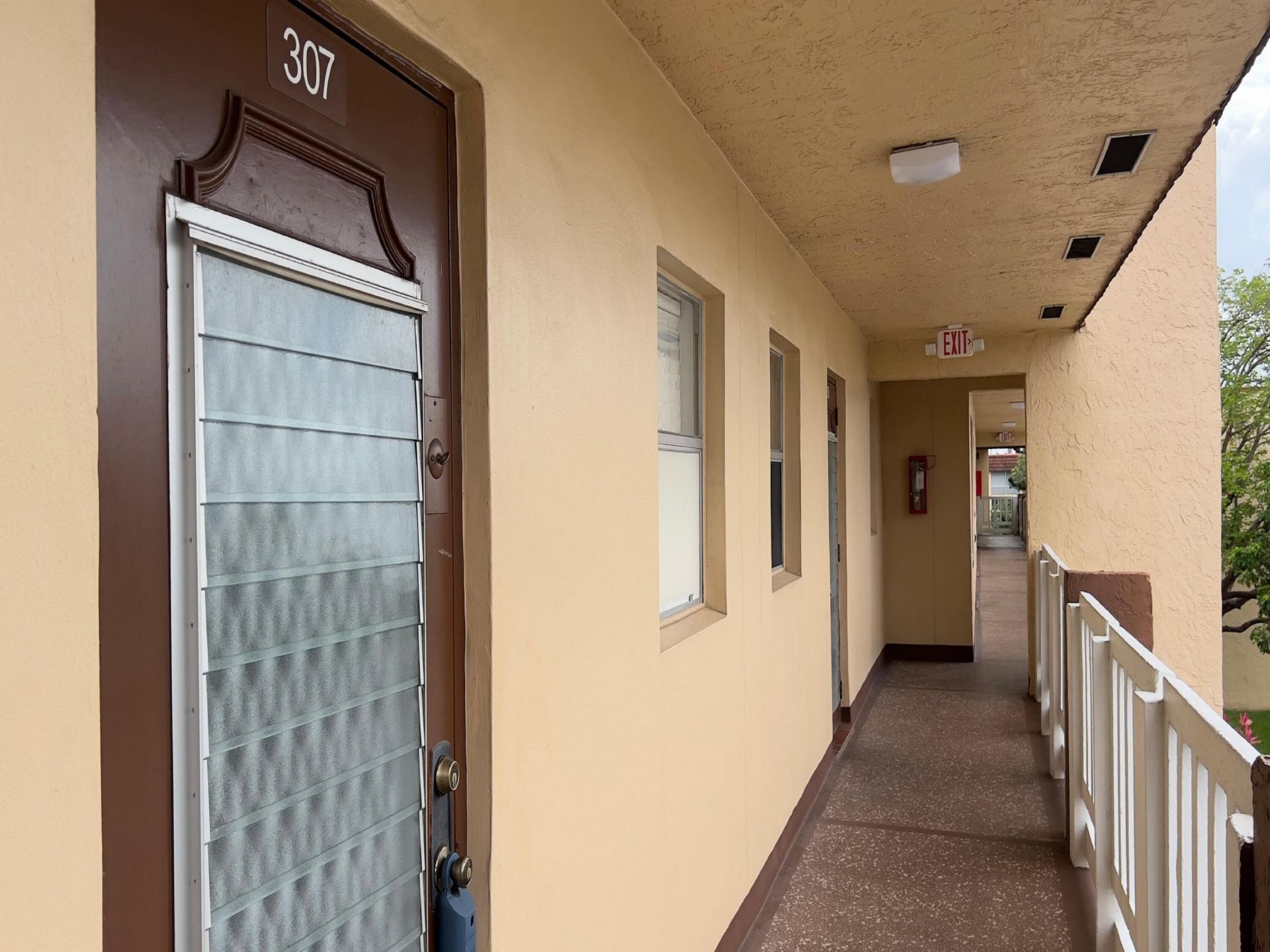 8901 Sunrise Lakes Boulevard, Unit 307, Sunrise, FL 33322 Photo