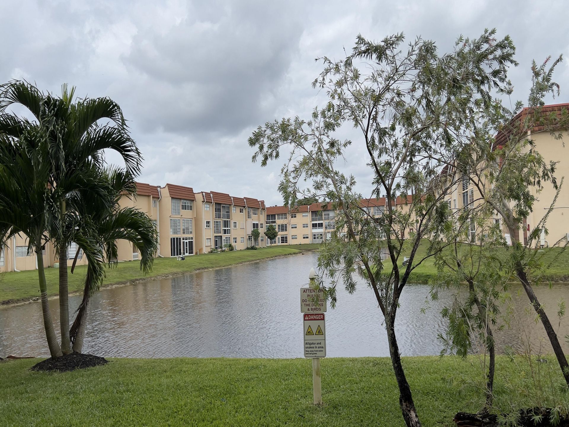 8901 Sunrise Lakes Boulevard, Unit 307, Sunrise, FL 33322 Photo