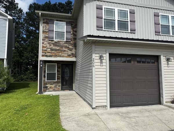 206 Kenan Loop , Jacksonville, NC 28546