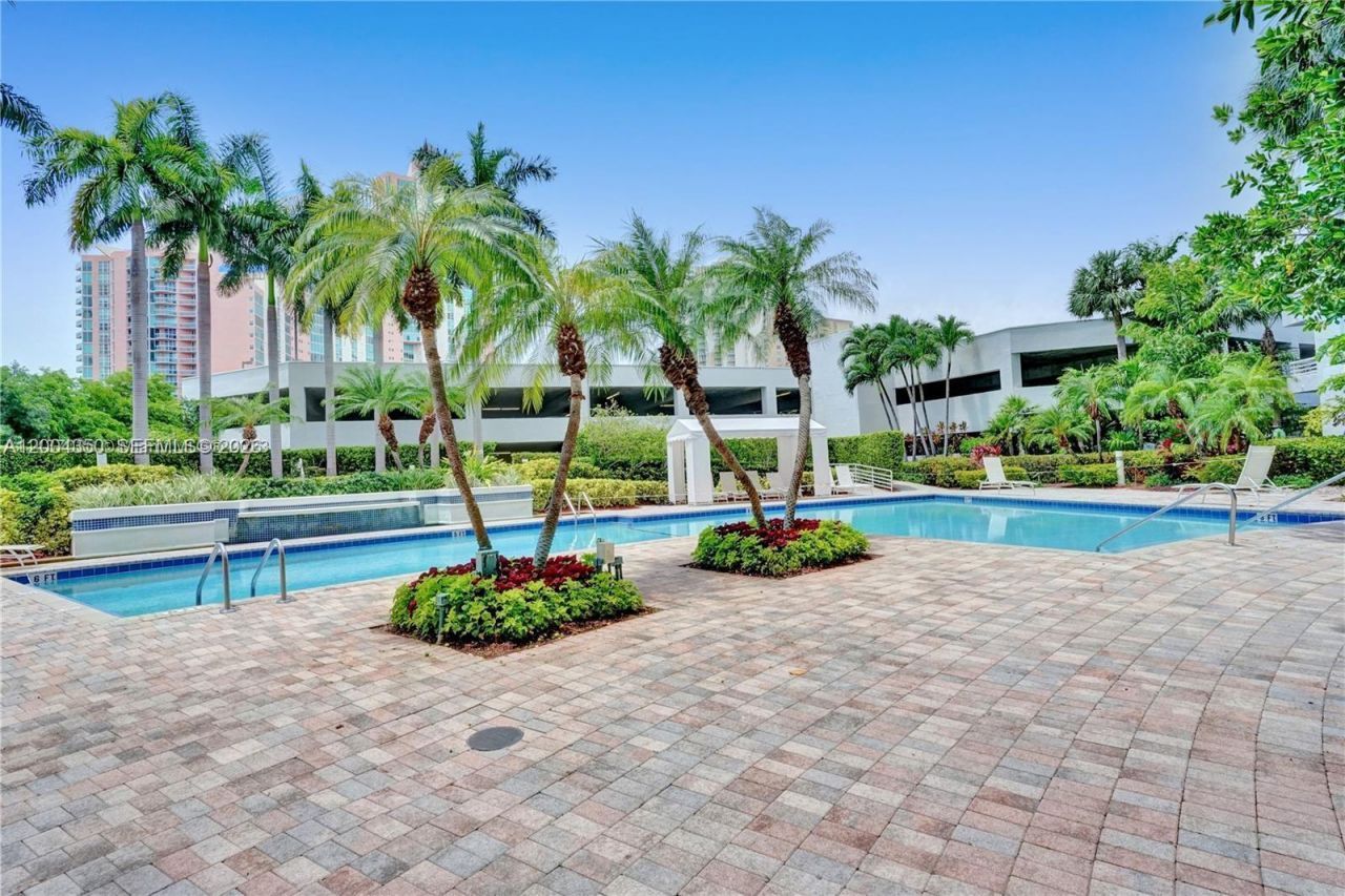 3300 NE 192nd St, Unit 1503, Aventura, FL 33180 Photo