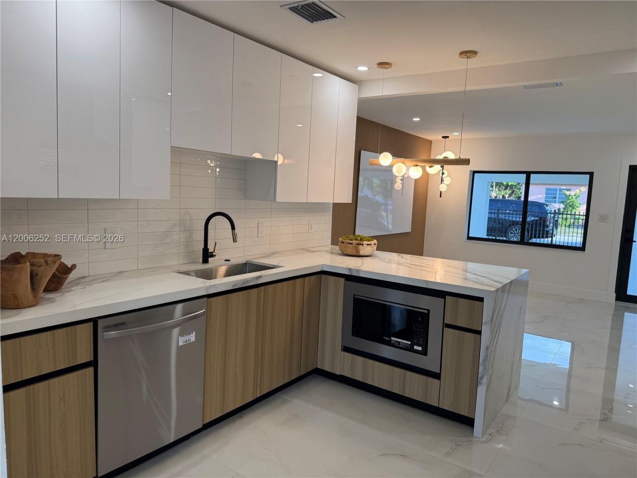 1151 NW 112th St, Miami, FL 33168 Photo