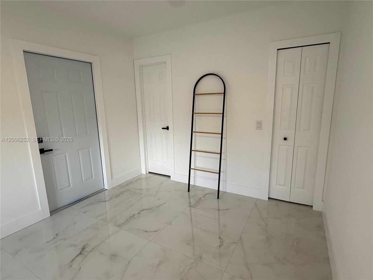 1151 NW 112th St, Miami, FL 33168 Photo