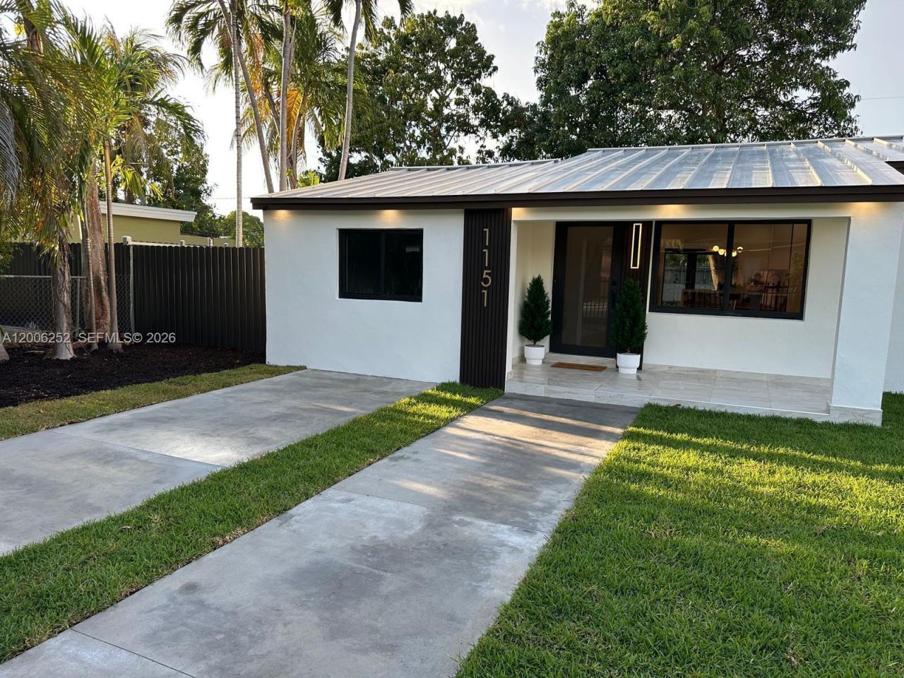 1151 NW 112th St, Miami, FL 33168 Photo