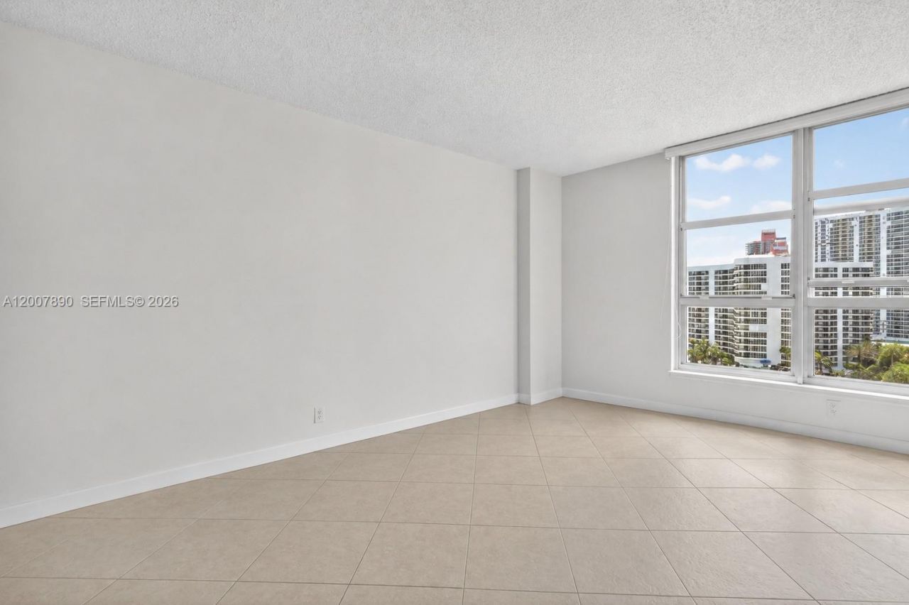 19195 NE 36th Ct, Unit 1503, Aventura, FL 33180 Photo