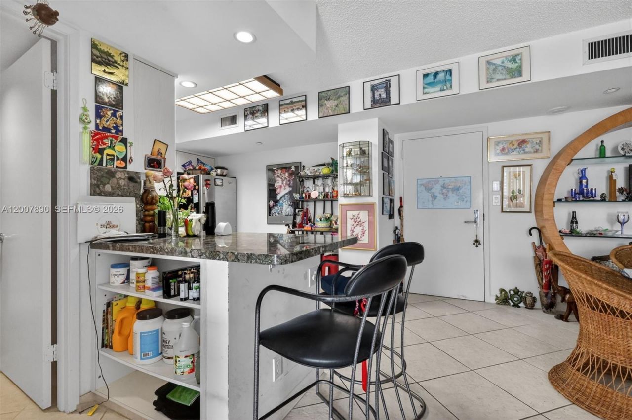19195 NE 36th Ct, Unit 1503, Aventura, FL 33180 Photo
