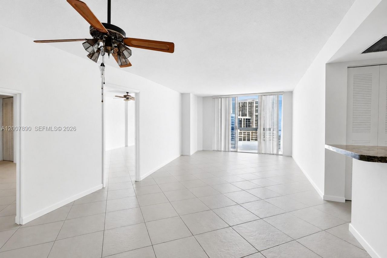 19195 NE 36th Ct, Unit 1503, Aventura, FL 33180 Photo