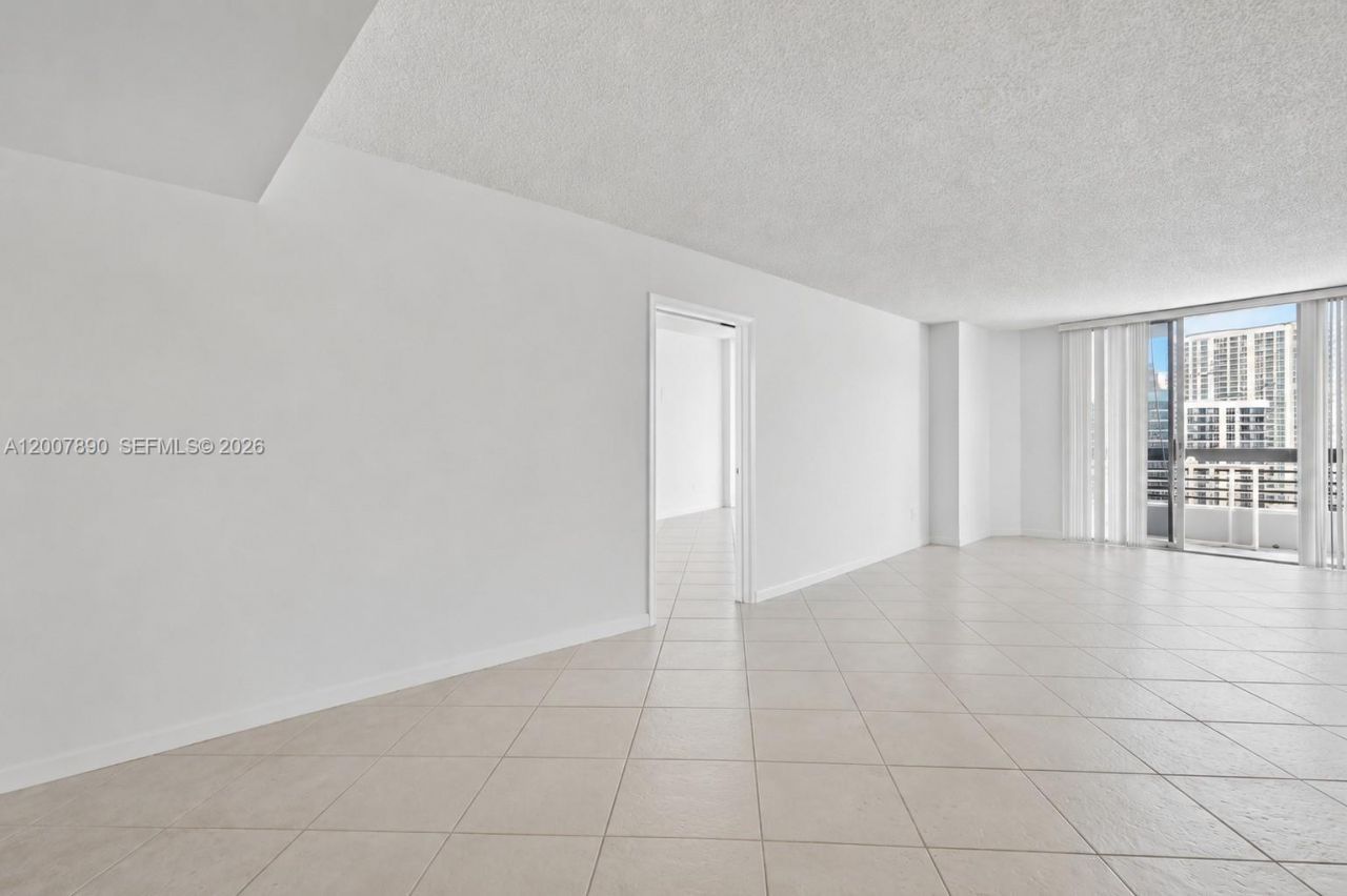 19195 NE 36th Ct, Unit 1503, Aventura, FL 33180 Photo