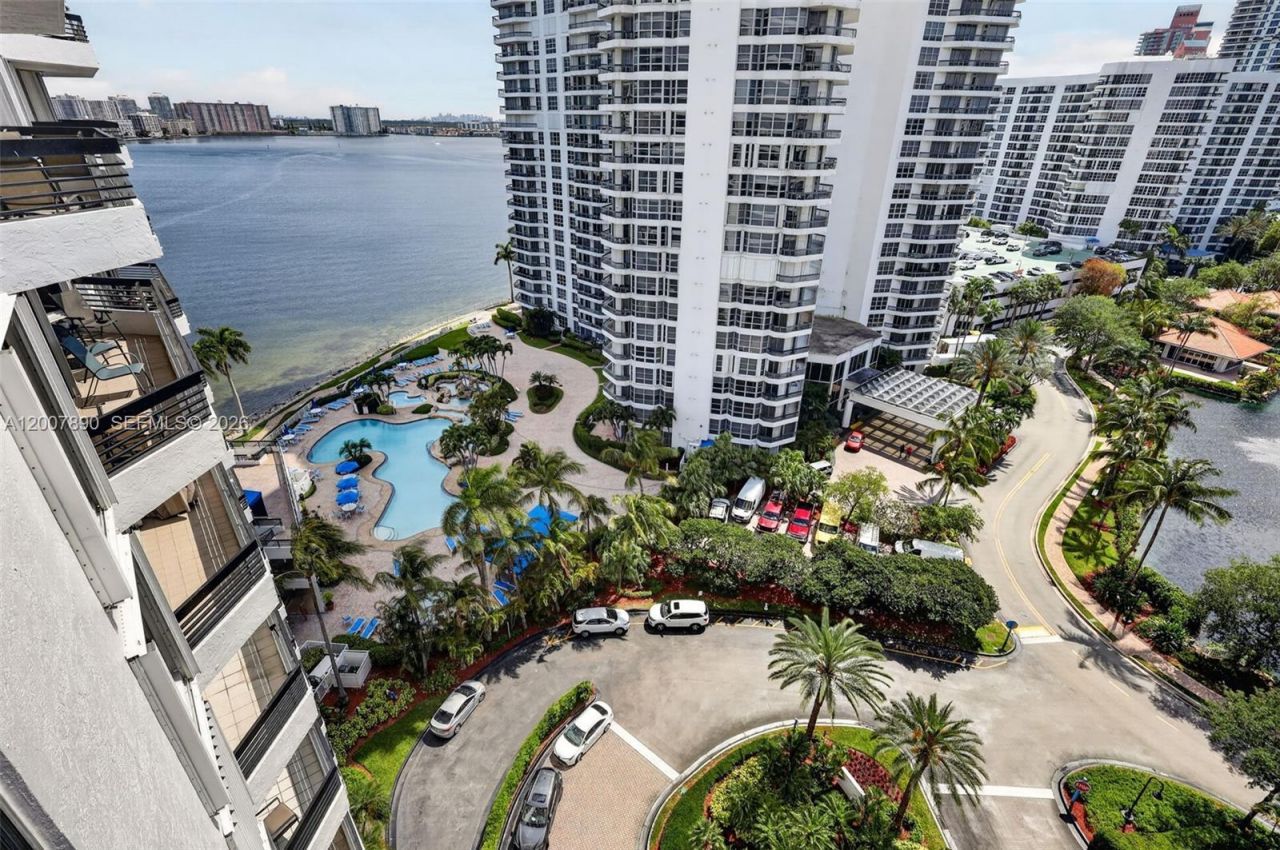 19195 NE 36th Ct, Unit 1503, Aventura, FL 33180 Photo