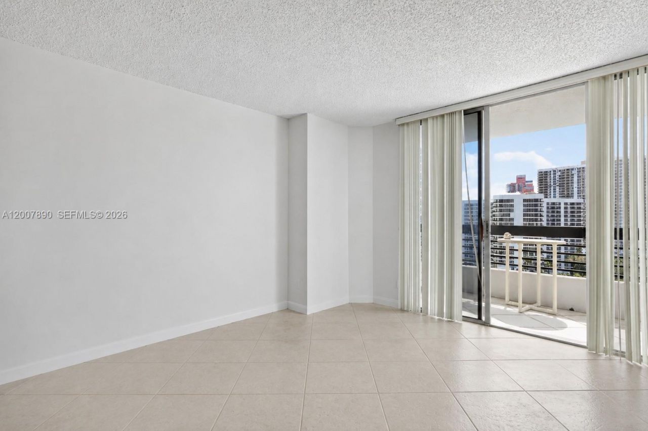 19195 NE 36th Ct, Unit 1503, Aventura, FL 33180 Photo