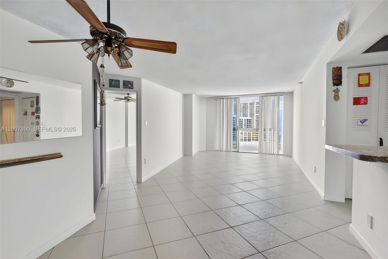 19195 NE 36th Ct, Unit 1503, Aventura, FL 33180 Photo
